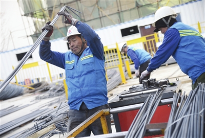 天津監(jiān)管部門(mén)嚴(yán)抓建筑工地?fù)P塵污染環(huán)境管控不松懈 天津監(jiān)管部門(mén)嚴(yán)抓建筑工地?fù)P塵污染環(huán)境管控不松懈