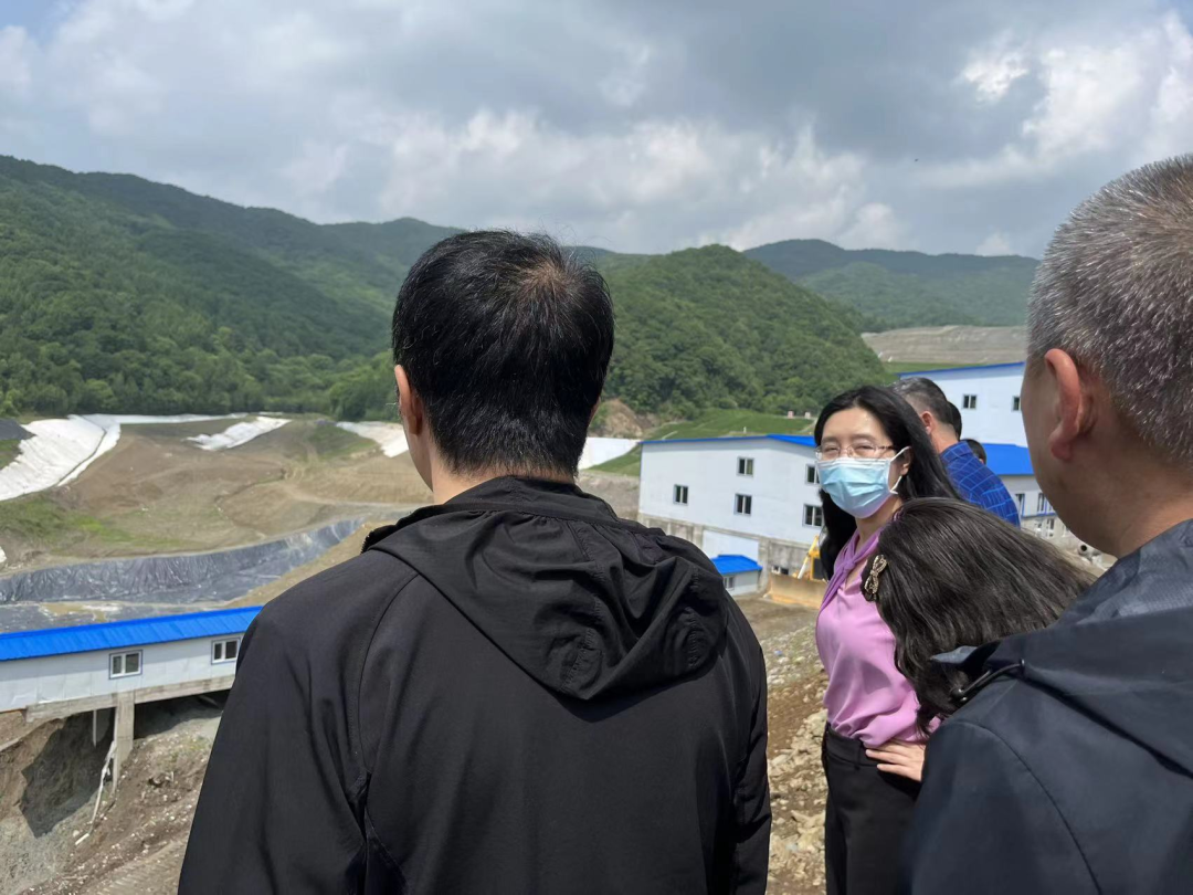 吉林省生態(tài)環(huán)境廳土壤生態(tài)環(huán)境處調研督導歷史遺留固體廢物調查和尾礦庫污染隱患排查工作
